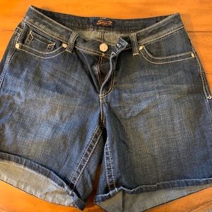 Seven7 shorts